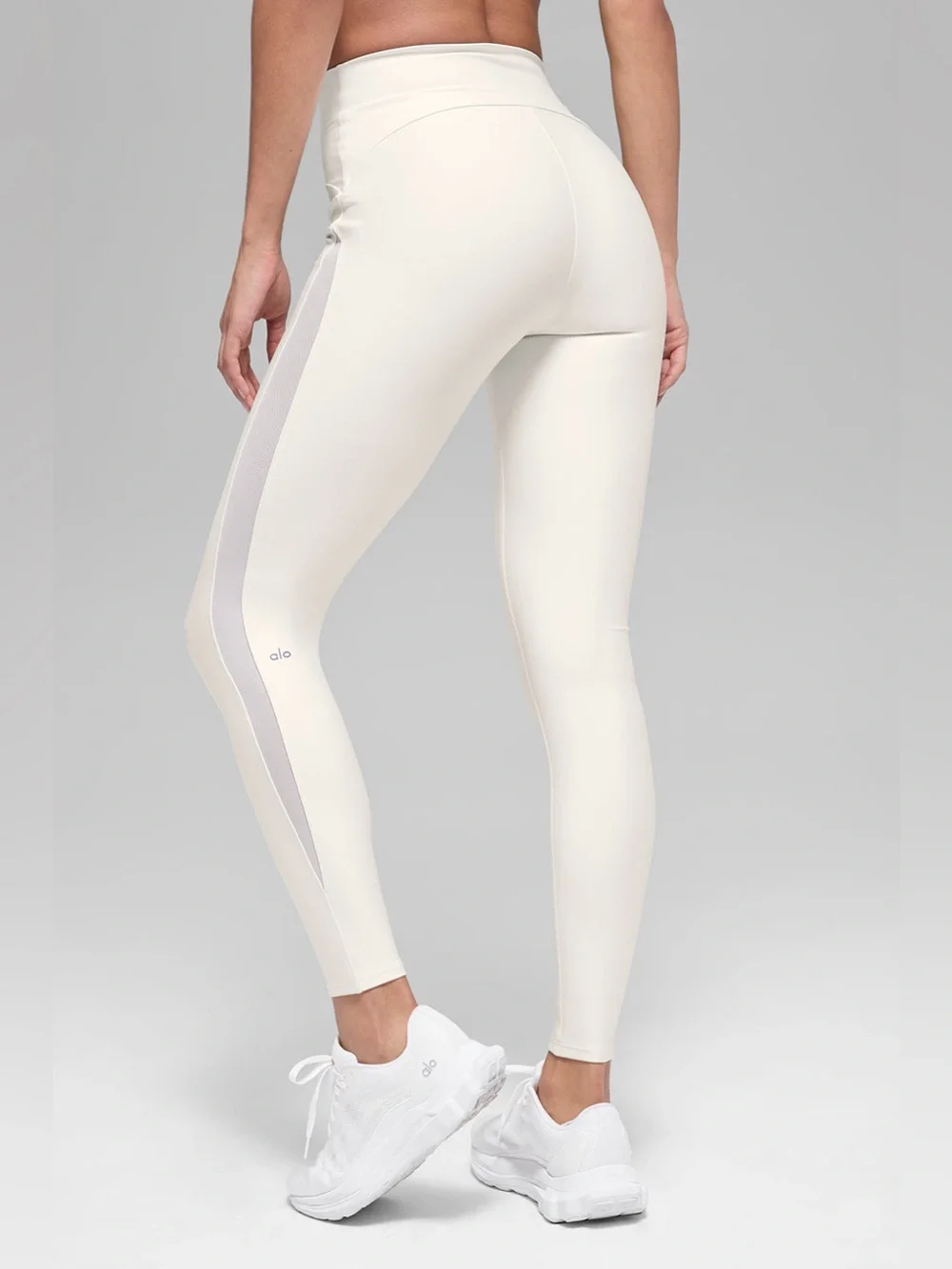 ALO Yoga airlift mesh